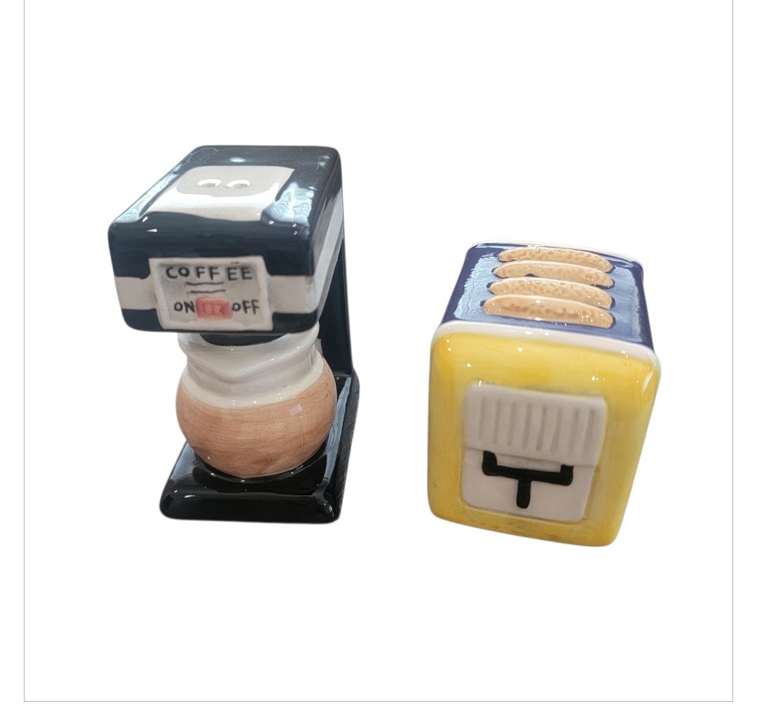 Shakers Novelty Collectible