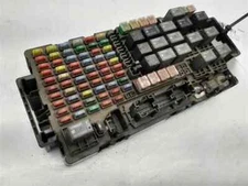 2006-2007 Hummer H3 Fuse Box Engine OEM