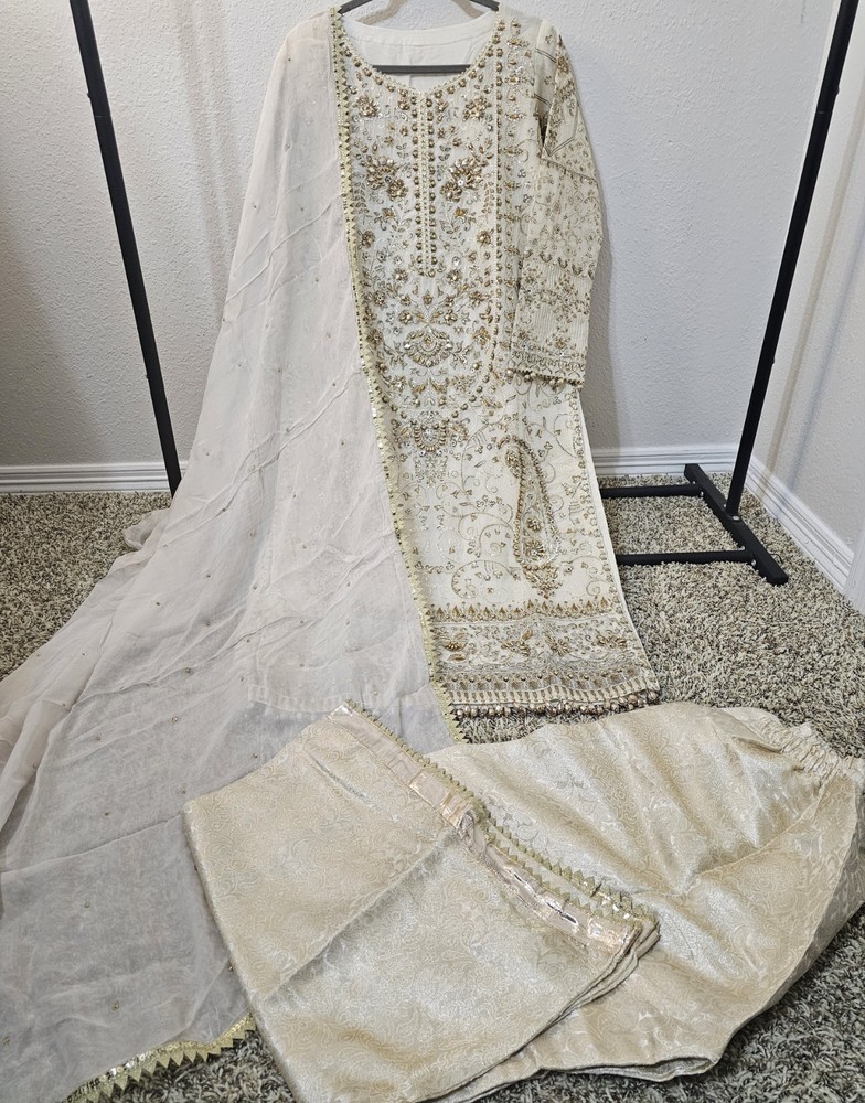 highquality formal wedding wear dress