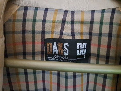 Gabardina clásica unisex DAKS London talla 40 regular en muy buena condición - Imagen 11 de 18