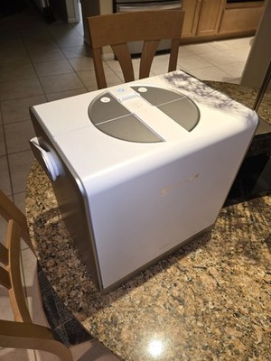 Ecovacs WINBOT W2 PRO Omni Portable Window Cleaning Robot Automatic Ai