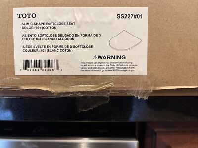 Toto Slim D Shape Soft Close Seat