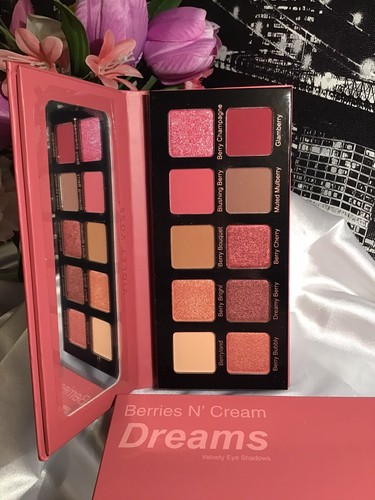 VIOLET VOSS Berries N' Cream Dreams Eyeshadow Palette 10 Shades NIB RV$37