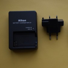 Genuine Original Nikon Battery Charger MH-24 for NIKON D3100 D5100 D3300