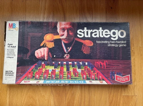 Stratego Strategy Board Game - Vintage 1977 Milton Bradley - Complete & Nice