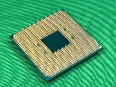 【CPUだけ】AMD CPU Ryzen 3 2200G AMD Ryzen 3 2200G AM4 CPU Processor R3 2200G Quad Core 4