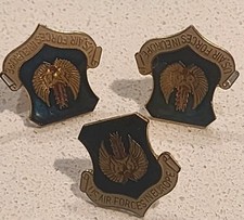 Ancienne broche béret insigne militaire US Air Force Air Forces en Europe lot de 3