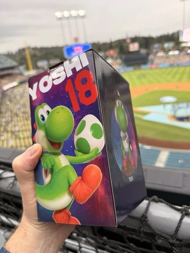 🐸🔵 Yoshi Super Mario LA Dodgers Yamamoto Bobblehead SGA 3/31/26 🔵🐸