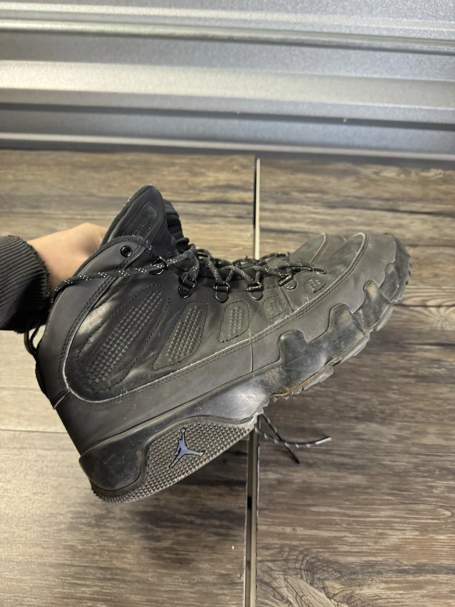 Nike Air Jordan Retro 9 Black
Concord NRG Snow Boots
 Mens Size 9 Nike Air Jordan Retro 9 Black Concord NRG Snow Boots AR4491  main image 4