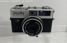 Vintage Minolta HI-MATIC F 35mm Film Rangefinder Camera Rokkor 38mm Len Untested