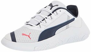 tênis branco de criança