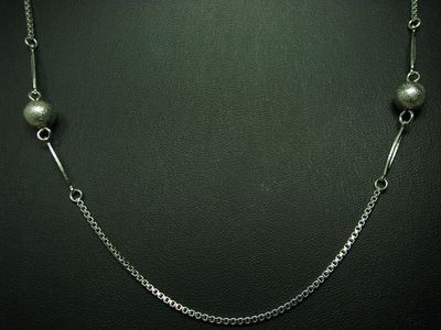 835 Silver Necklace with Spherical Elements / Genuine Silver / 92.0cm / 13.4g