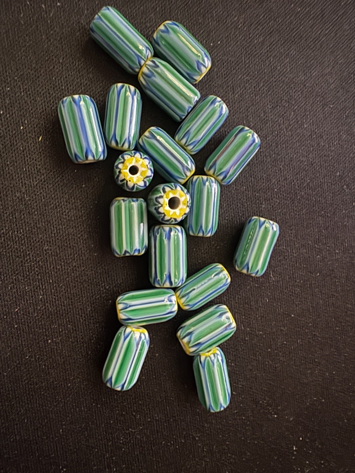 20 Chevrons striped glass beads -(B1039) blue -10mm Fancy Vintage