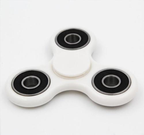 Tri-Spinner Fidget Toy Ceramic EDC Hand Finger Spinner Desk Focus White USA CX - Picture 3 of 3