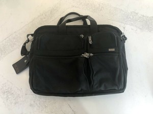 tumi computer briefcase