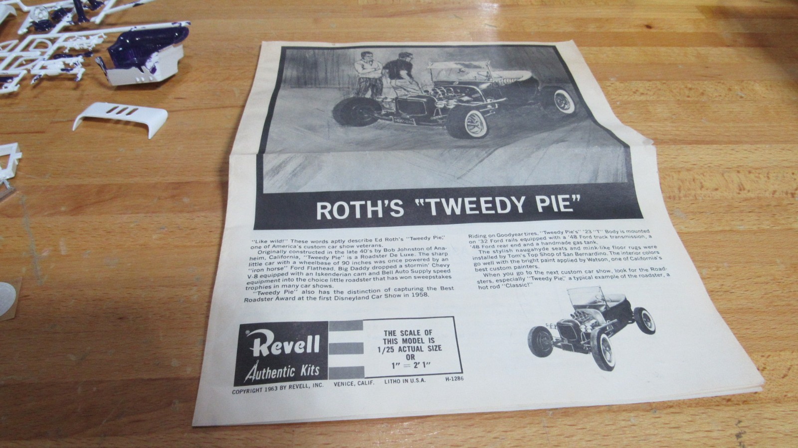 REVELL 1963 ED ROTH TWEEDY PIE 23' T BUCKET MODEL KIT W/ NICE BOX FREE ...