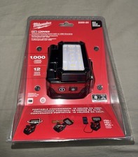Milwaukee Tool 2359-20 M18 Rover Compact Folding Flood Light W/ Usb Charging