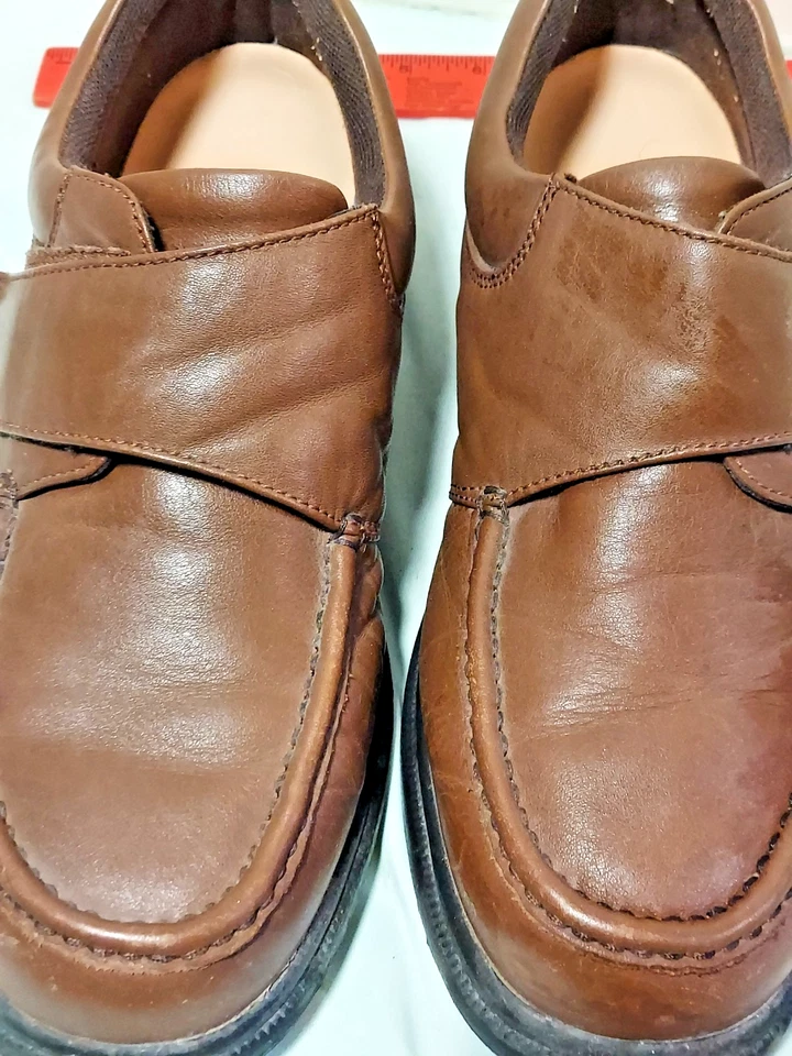 Hush Puppy Zapatos Hombre 10.5 AMPLIO, MARRÓN. Foto 3 de 4