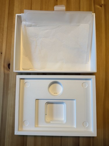 MacBook Pro 14 pouces BOX ONLY - Apple M4 Pro. BOITE SEULE - Photo 2/3