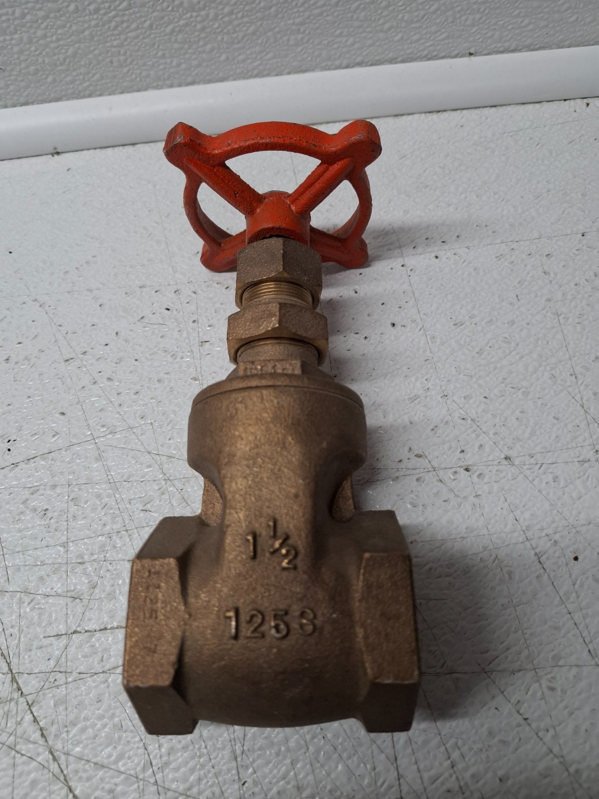 Stockham 1  1/2" Brass Gate Valve