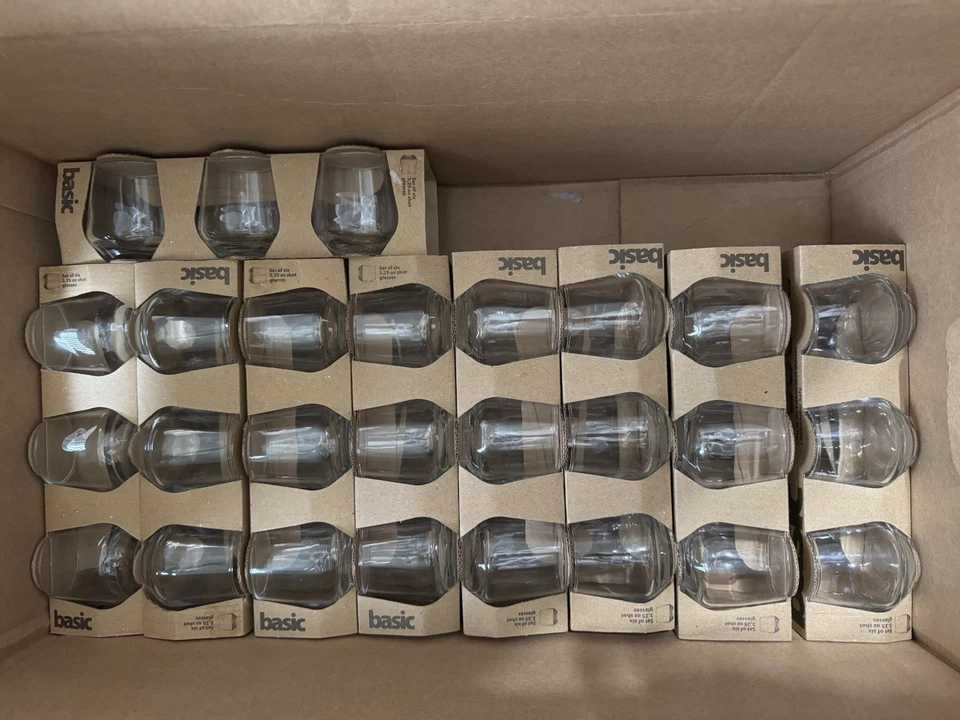 9 paquetes de Home Essentials juego básico de seis vasos de chupito de 3,25 oz - 54 vasos Foto 2 de 3