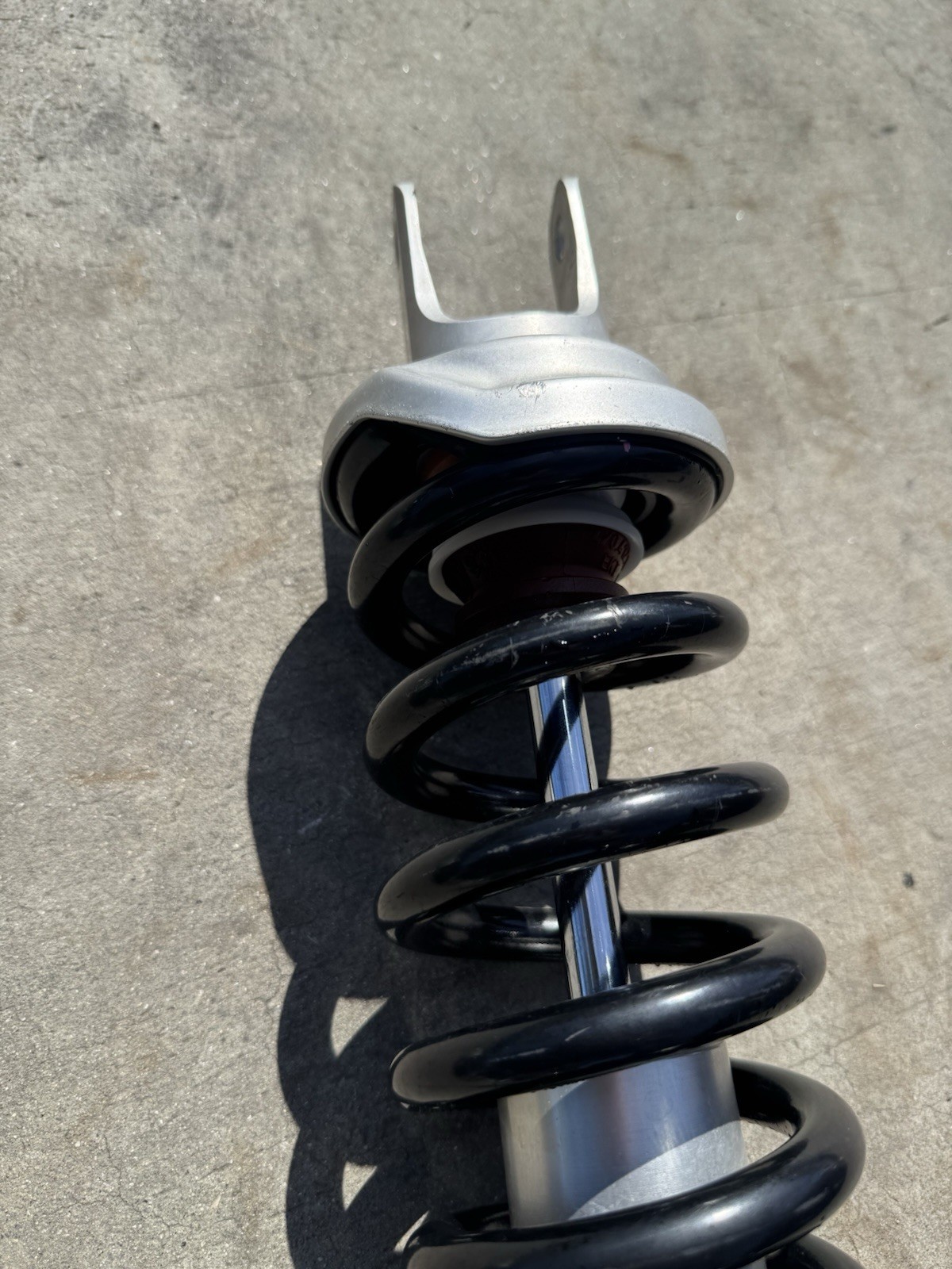 Lamborghini Aventador LP700 LP720 Rear Shock Absorber Strut 470512019K OEM