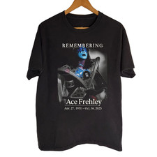 Remembering Ace Frehley 1951-2025 Black T-shirt S-5XL HT373