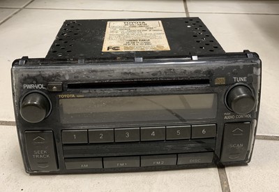 2005 2006 05 06 Toyota Camry Stereo Radio 16860 AM FM CD Player 86120
