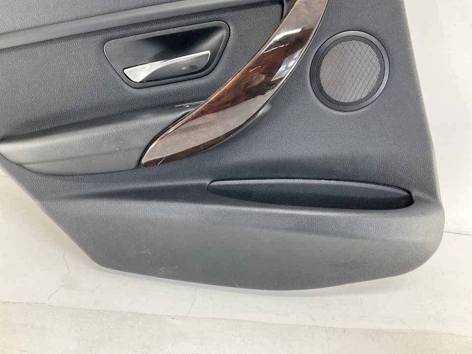 Painel interno de guarnição de porta traseiro esquerdo do motorista BMW 320i 13-18 - Imagem 4 de 4