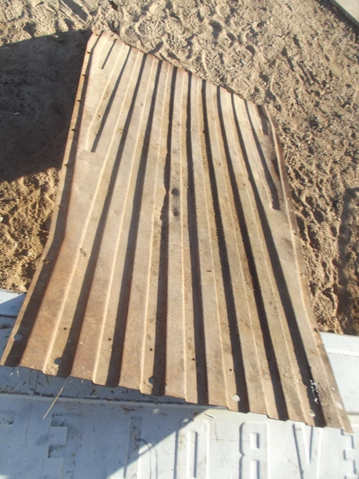 1957 FORD RANCHERO BED FLOOR SECTION USA - Image 2 of 4