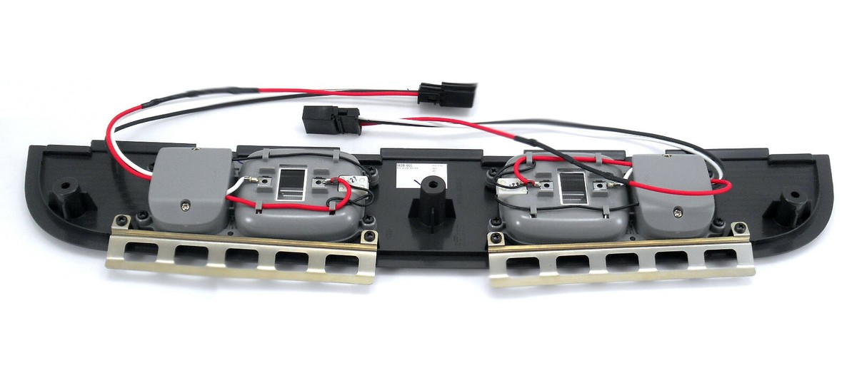 New Freightliner A22-65294-000 Interior Lamp Forward Cab Reading