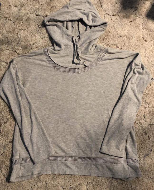 yogalicious pullover fly away back hoodie