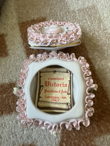 D'Arte Capodimonte Cameo Trinket Box Victoria Porcelain Pink , Vintage Italy - Picture 3 of 14