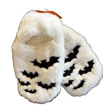 Women's Bats Halloween Faux Fur Slipper Socks- Hyde and EEK M/L 8-10