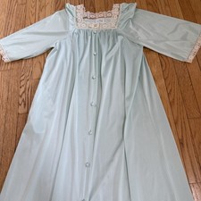 Vintage JC Penney Robe Sz M Lace Housecoat Dressing Gown Bathrobe Green