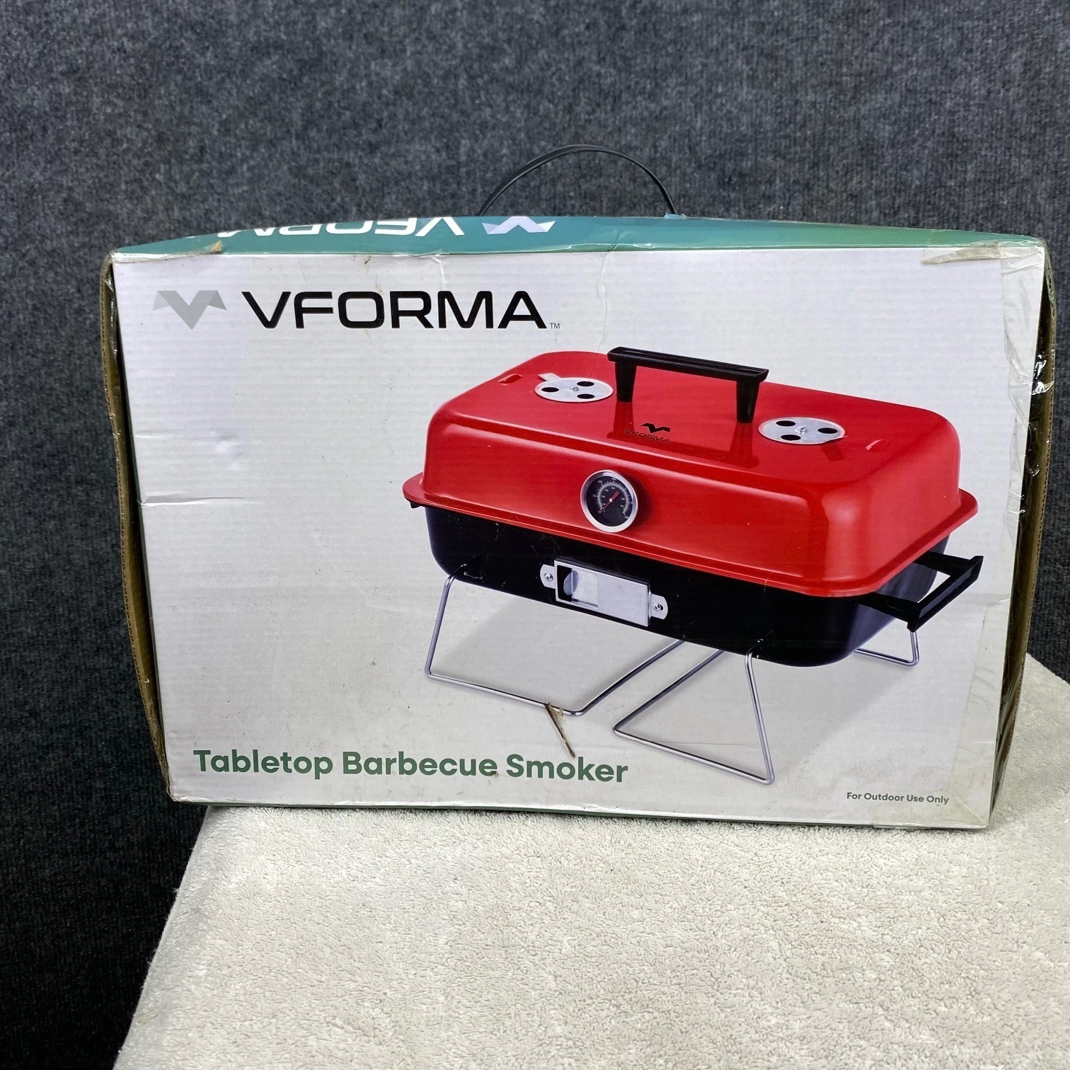 VFORMA Tabletop Barbecue Smoker Red Portable Charcoal Grill VF-3055-RDBK NIB