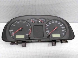 VW GOLF IV 1J1 Kombiinstrument 110208055 1J0920802X 110208957 1.40 32501584