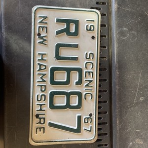 1967 NEW HAMPSHIRE VANITY LICENSE PLATE     FAIR CONDITION