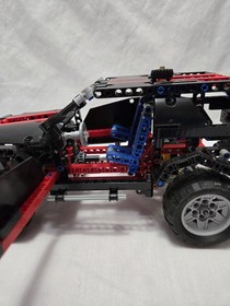 LEGO TECHNIC Extreme Cruiser Jeep 4 X 4 Set 8081