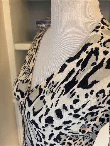 Roberto Cavalli Sweater, Size 42, US Medium, Cardigan, Cashmere Blend, Animal - Picture 9 of 14