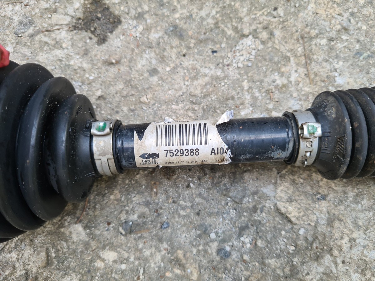 07-11 BMW E90 E91 E92 325XI 328XI 330XI 335xi FRONT LEFT AXLE  