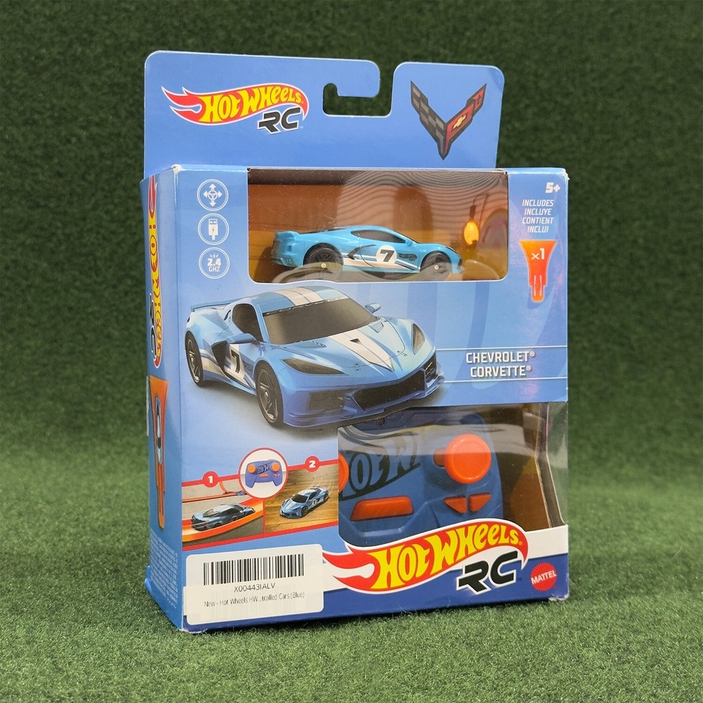 Hot Wheels RC 1:64 Rechargeable C8 Corvette Remote Control Car