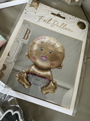 Job Lot Baby Shower Decorations Pack, Foil Balloons, Gender Reveal, Boy Or Girl - Picture 6 of 8
