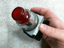 Siemens 52PT6G2AB Red Illuminated Pushbutton w/ 52AATG