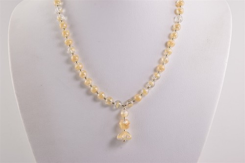 "Collar colgante de plata esterlina con cuentas beige tallada flor 925 de 16" - Imagen 4 de 5