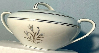 VTG 1954 Noritake China BLUEBELL #5558 SugarBowl w/Lid BlueGray Silver Japan-EUC