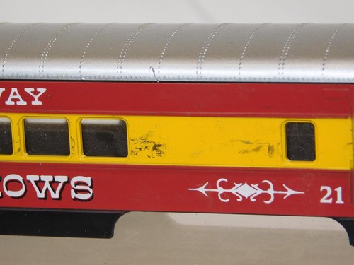 Concor HO Scale Royal American Shows 4 passenger cars #17 x2 #21 #72 needs trux - Picture 19 of 24