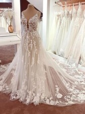 Elegant Wedding Dresses V Neck Backless Tulle Boho A Line Bridal Gowns Train