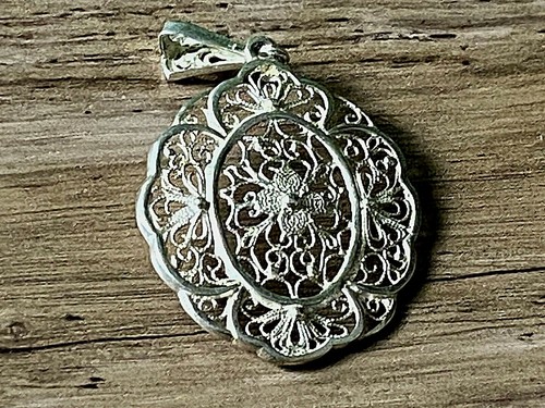 Vintage Filigree 935 Sterling Silver Pendant 10.57g and 45cm long - Picture 5 of 11