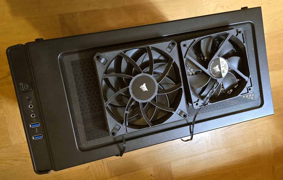 Corsair Carbide 275R ATX Case + H115 Elite Liquid CPU Cooler + 3 x Case Fans - Image 3 of 4